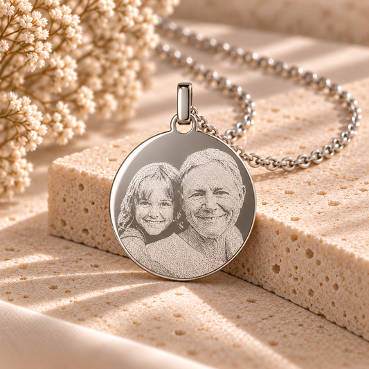 KINLORE A12 personalised 925 sterling silver round photo pendant with chain